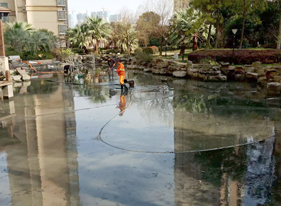 百色景观池淤泥清理